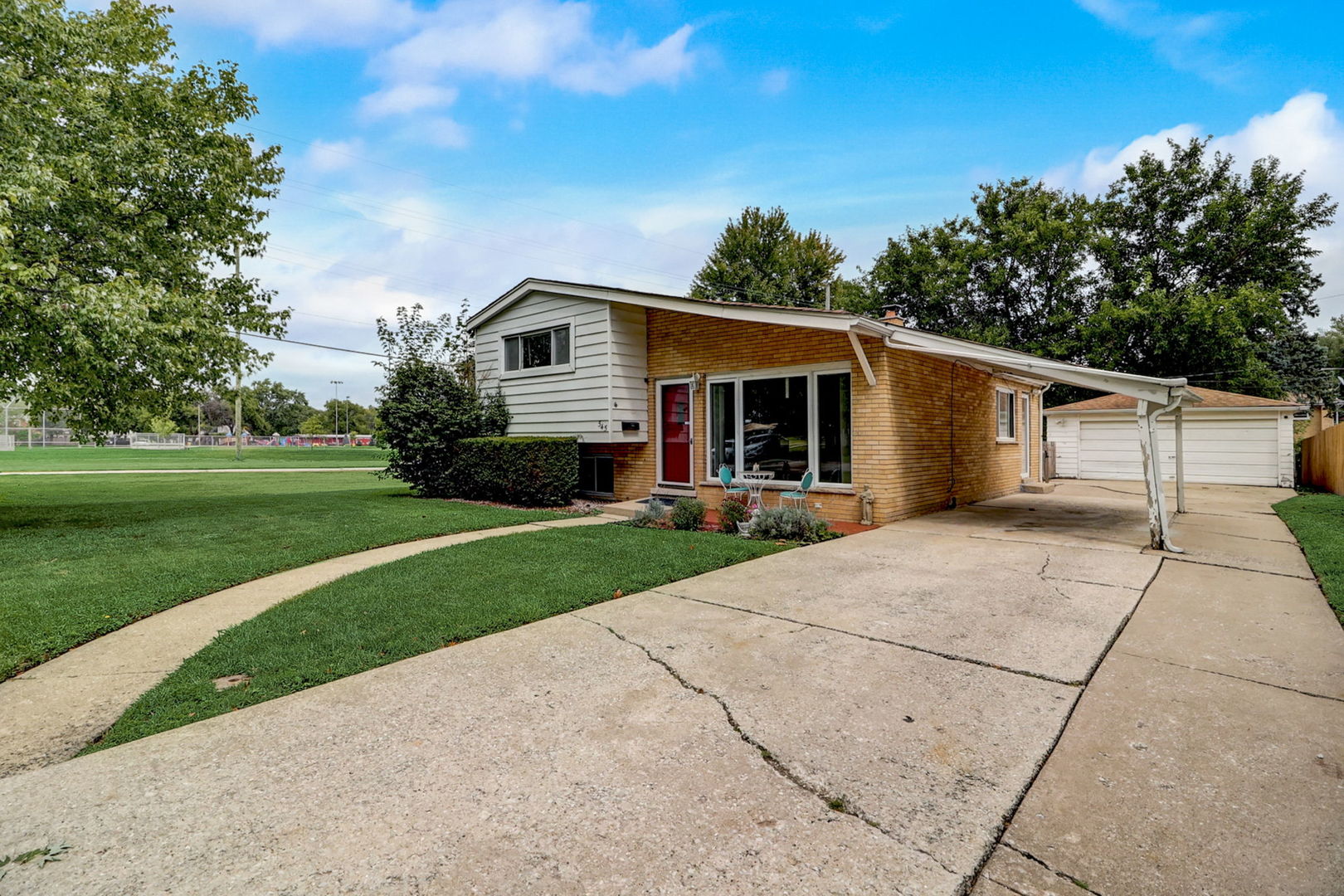 545 High Ridge Road Hillside, IL 60162 - Photo 1 of 33
