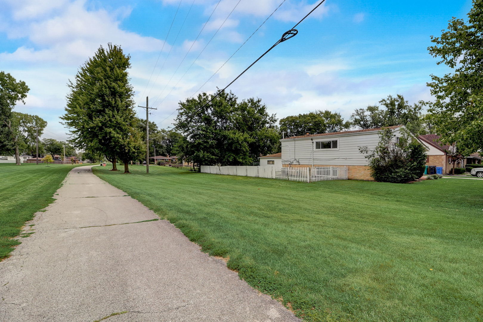 545 High Ridge Road Hillside, IL 60162 - Photo 24 of 33