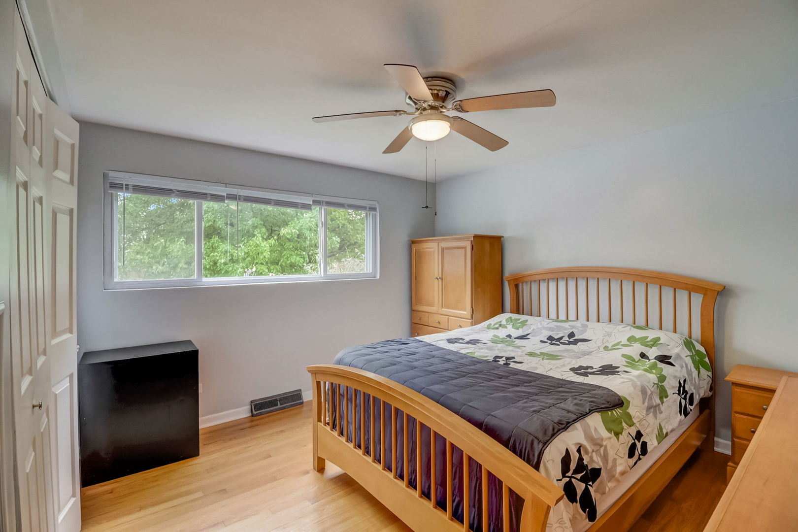 545 High Ridge Road Hillside, IL 60162 - Photo 9 of 33