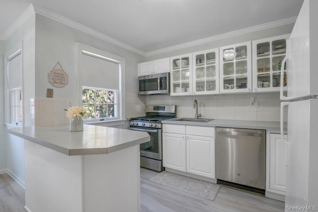 590 Bedford Road, Unit 2 Pleasantville, NY 10570 - Photo 16 of 30