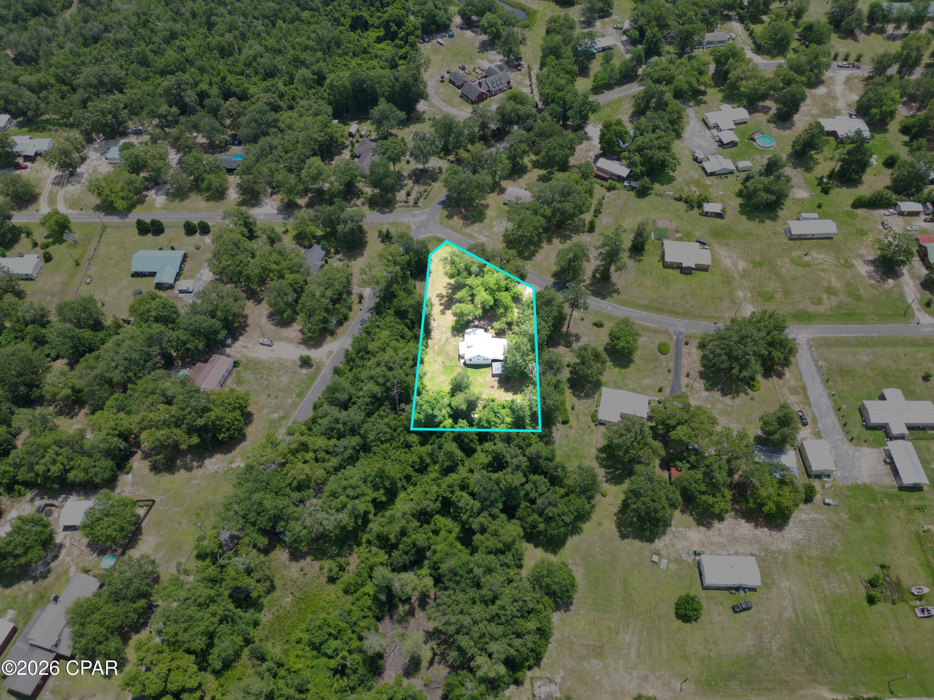 2197 Indiana Avenue Grand Ridge, FL 32442 - Photo 13 of 41
