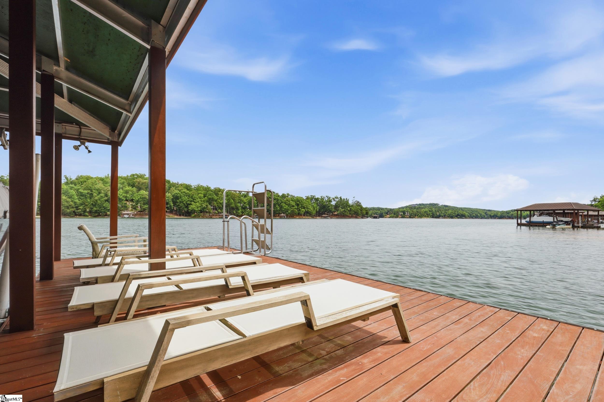 147 South Edgewater Drive Sunset, SC 29685 - Photo 34 of 50