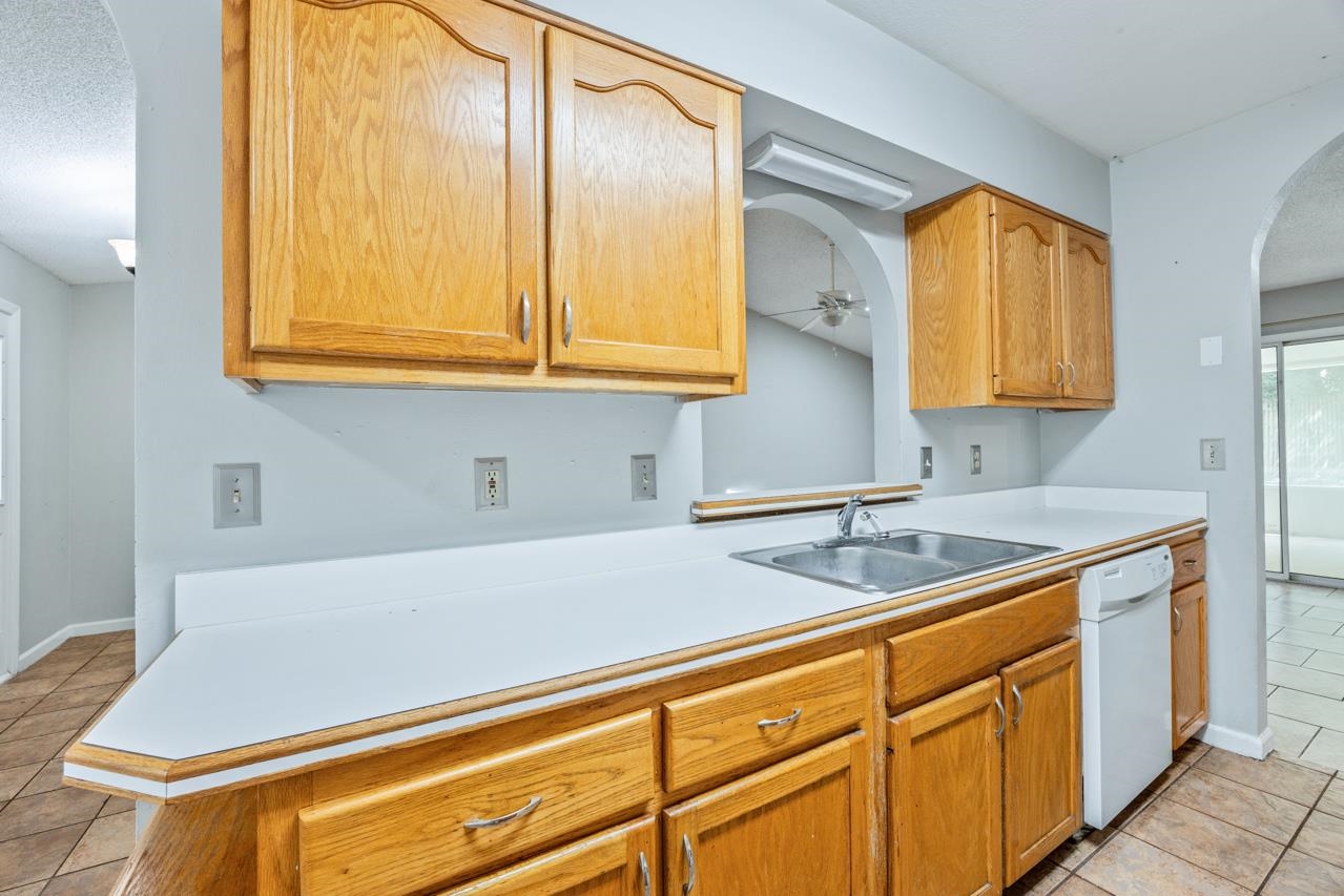 1600 Folkstone Road Tallahassee, FL 32312 - Photo 10 of 32 Gallery Image 10