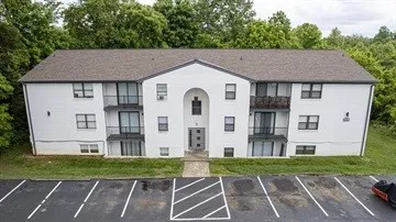 $1,040 | 136 Jack Miller Boulevard, Unit D8, Clarksville, TN 37042