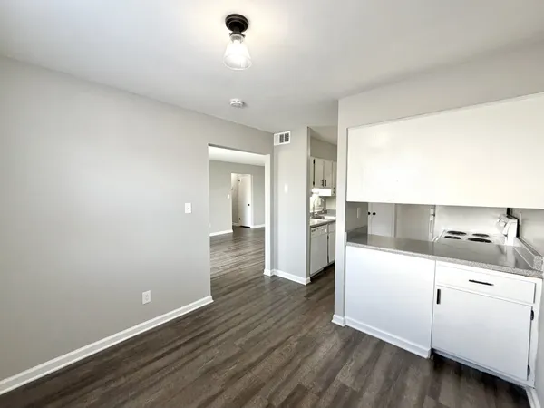 $1,040 | 136 Jack Miller Boulevard, Unit D8, Clarksville, TN 37042