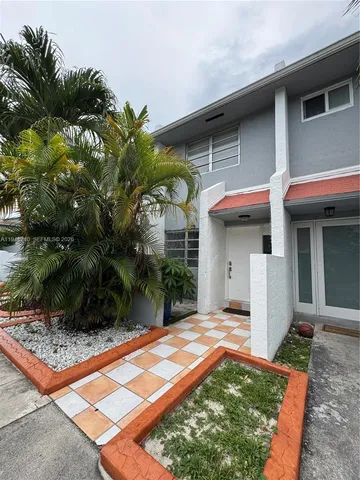 $275,000 | 11431 Southwest 7th Terrace, Unit 303C, Sweetwater, FL 33174