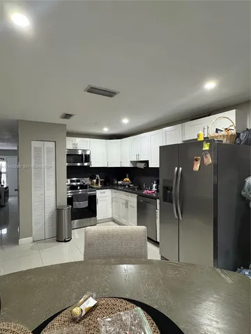 $275,000 | 11431 Southwest 7th Terrace, Unit 303C, Sweetwater, FL 33174