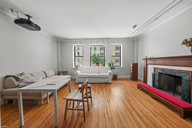 $5,750,000 | 489 West End Avenue | Upper West Side