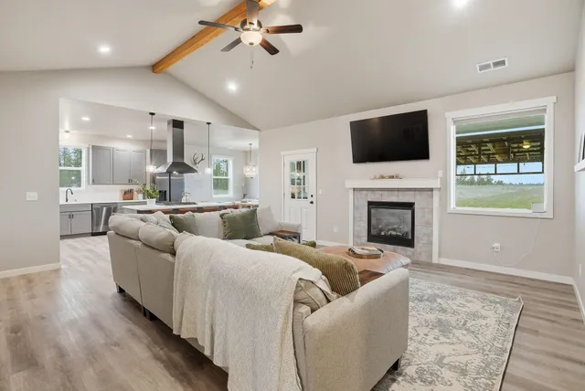 $550,000 | 39519 North Hatch Road, Deer Park, WA 99006