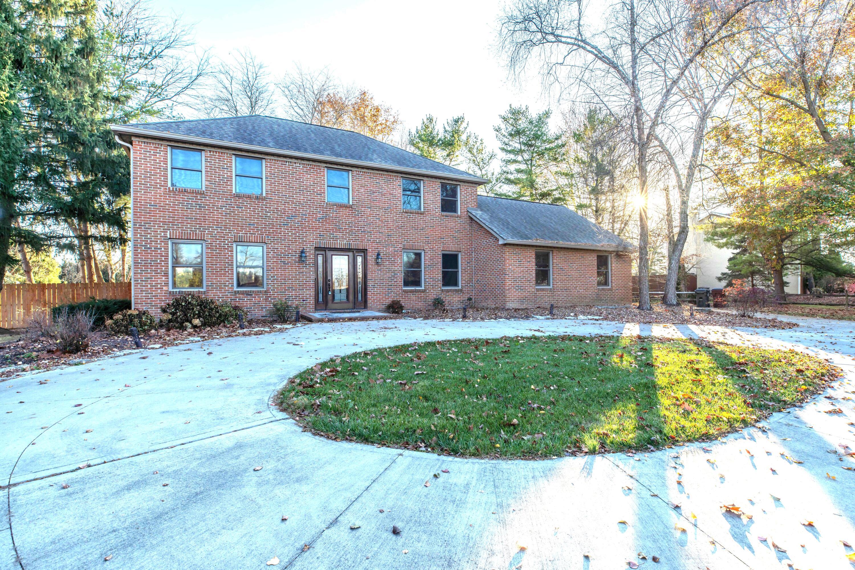 6339Moore-2193