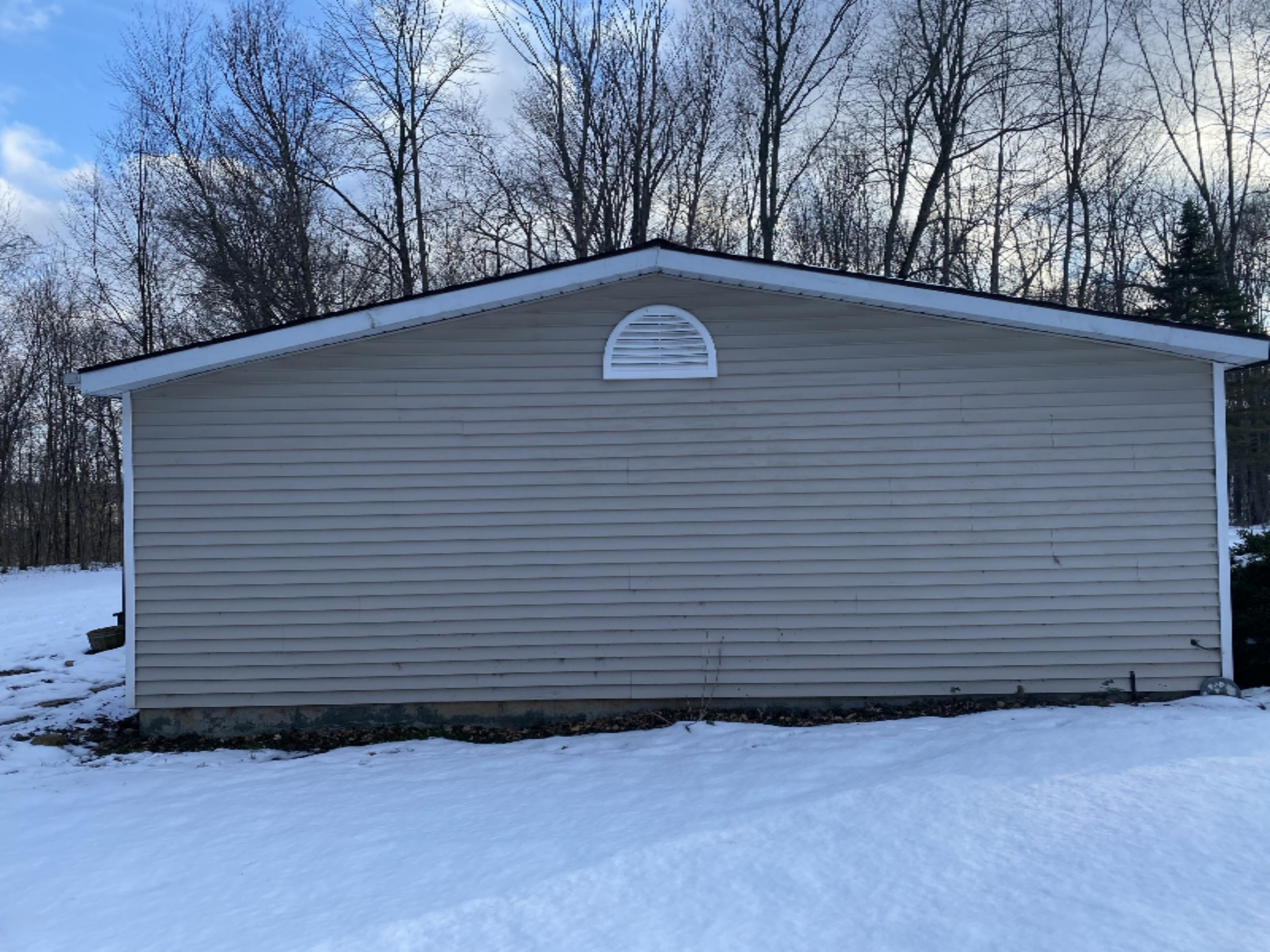 54851 Garrett Road Dowagiac, MI 49047 - Photo 17 of 18 IMG_1636
