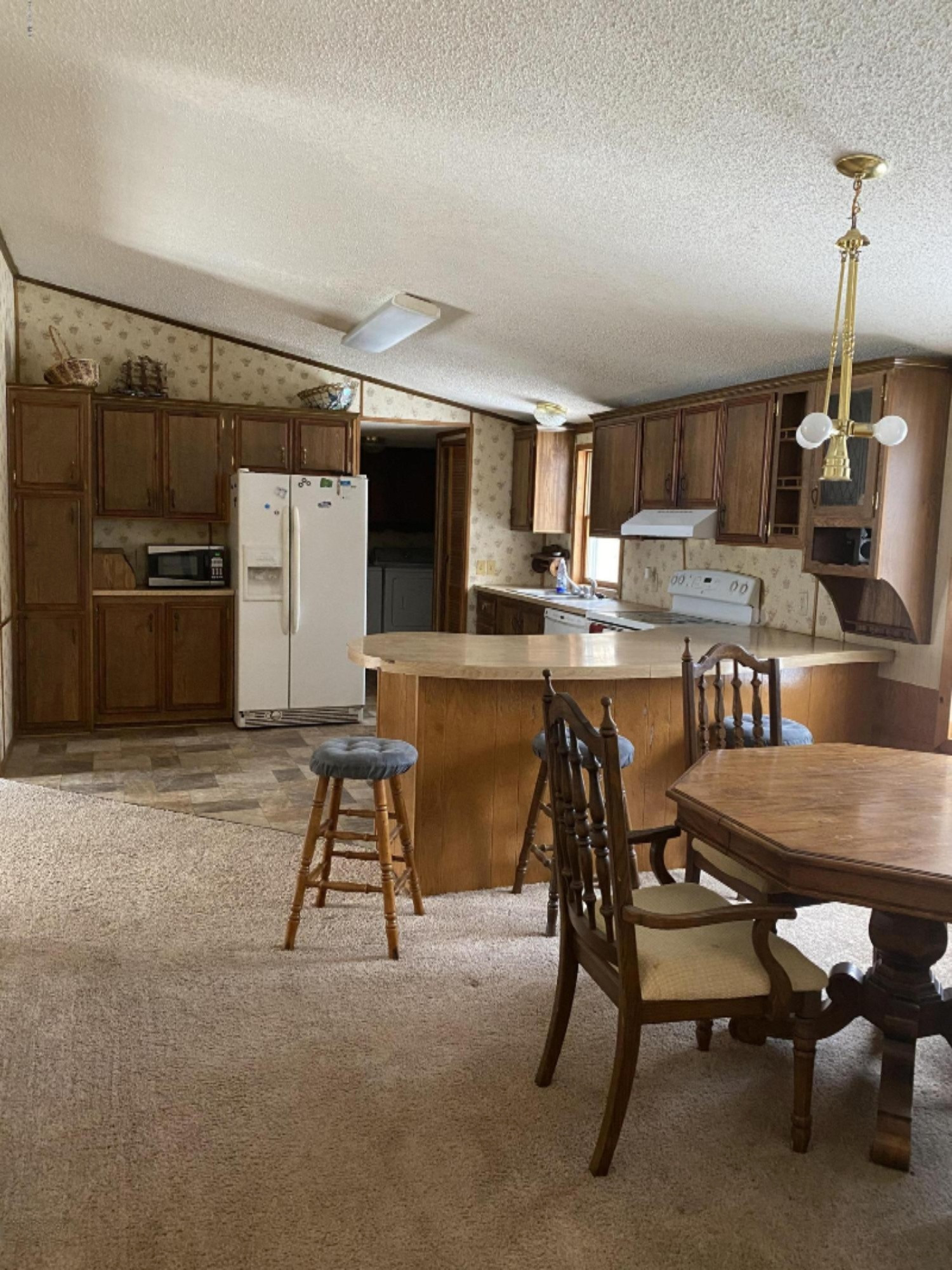 54851 Garrett Road Dowagiac, MI 49047 - Photo 5 of 18 IMG_1629