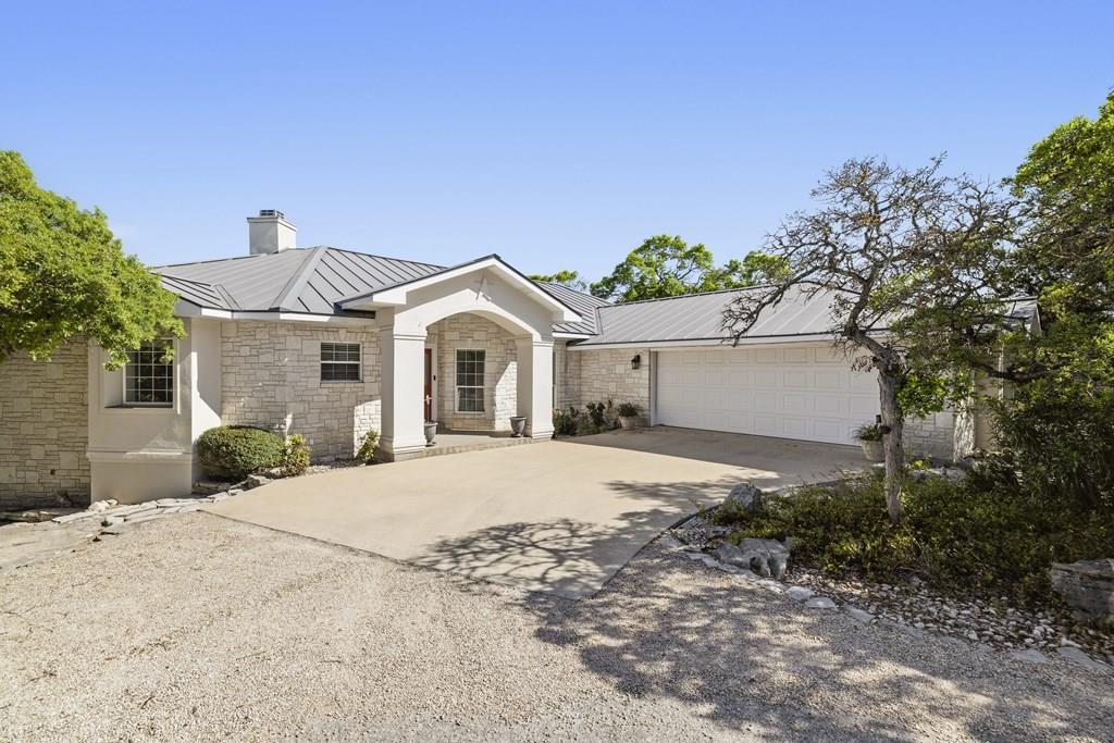 426 Treasure Hills Road South Kerrville, TX 78028 - Photo 2 of 58