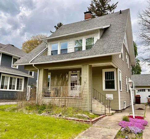 $224,900 | 754 Oakridge Drive, Jackson, MI 49203