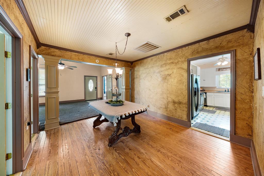 1301 Locust Street Commerce, TX 75428 - Photo 13 of 28