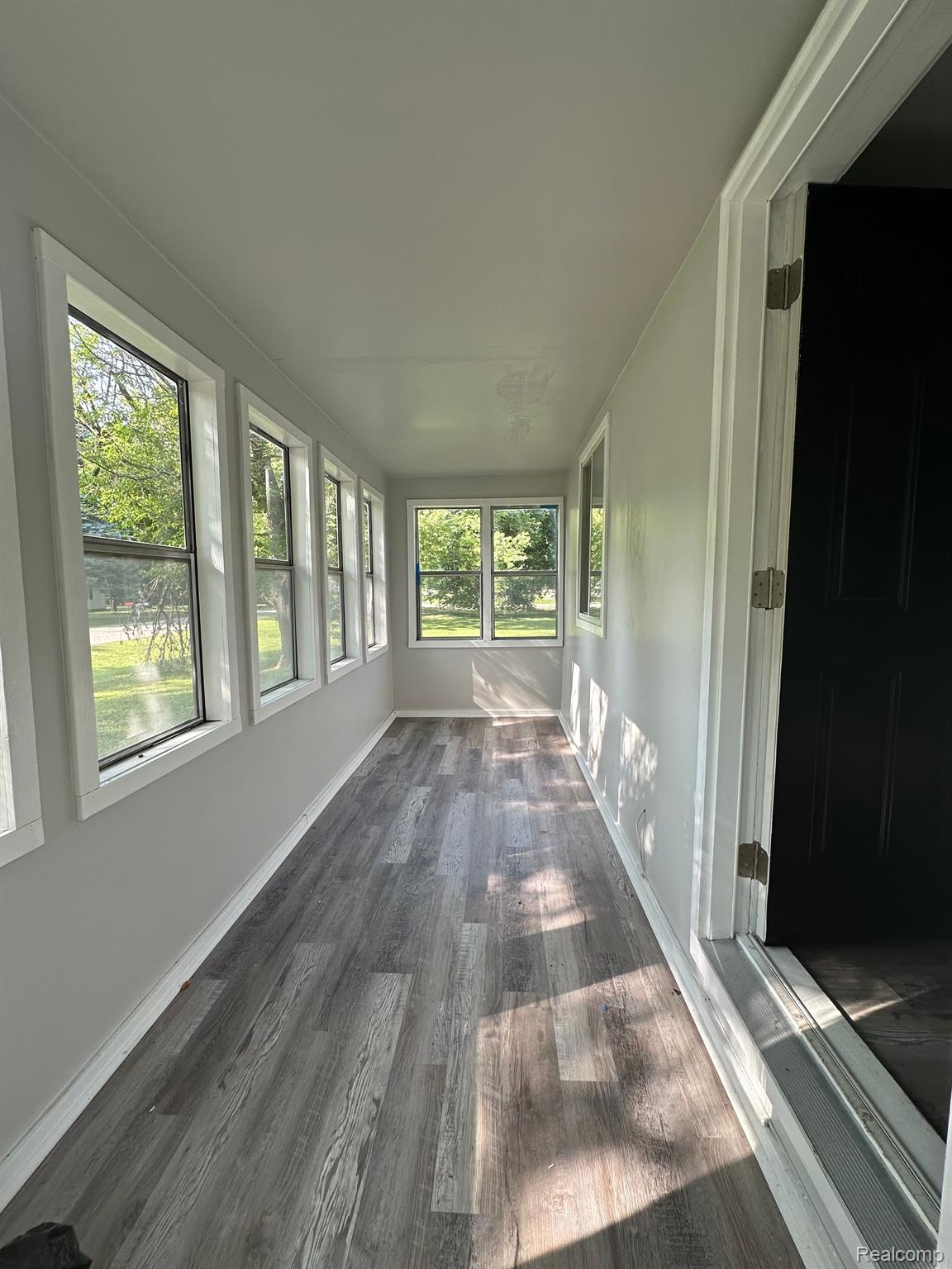 1591 Eberly Road Flint, MI 48532 - Photo 16 of 37 Gallery Image 16
