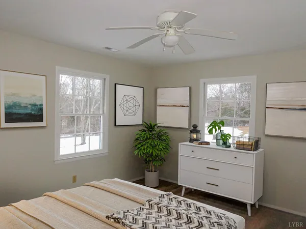 $154,900 | 1136 Staunton Hill Road, Brookneal, VA 24528