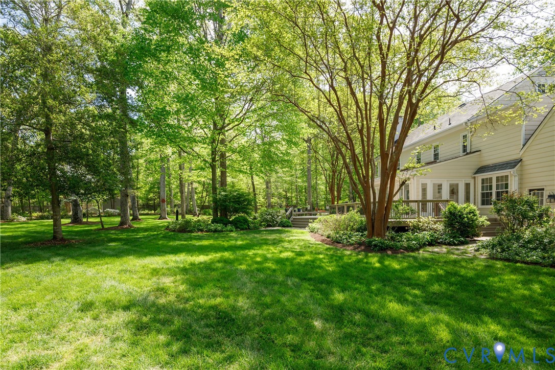 6 East Lower Tuckahoe Road Richmond, VA 23238 - Photo 51 of 54 View of the rear lawn