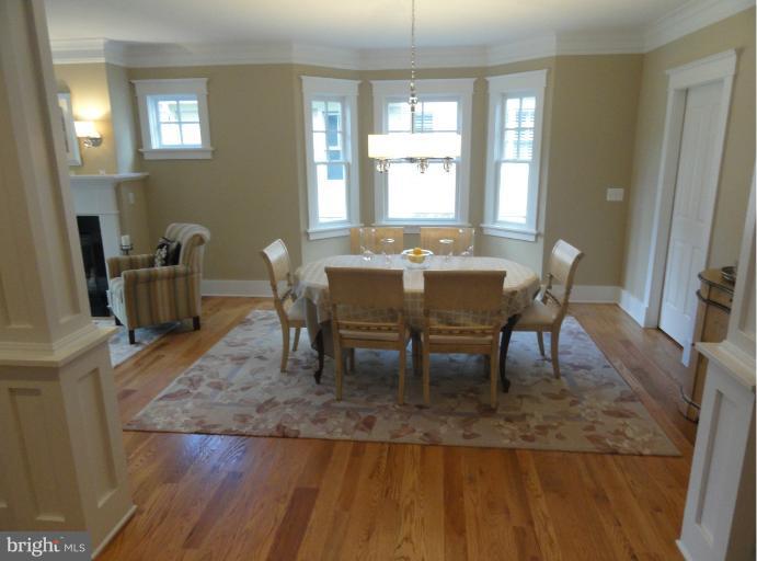 8613 Rayburn Road Bethesda, MD 20817 - Photo 4 of 30 Dining Room