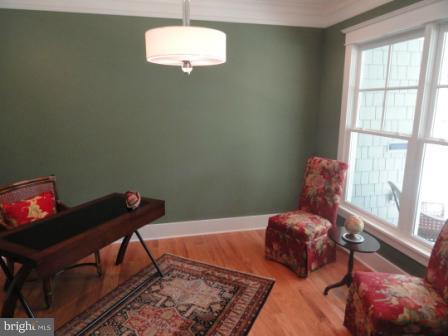 8613 Rayburn Road Bethesda, MD 20817 - Photo 5 of 30 Interior (General)