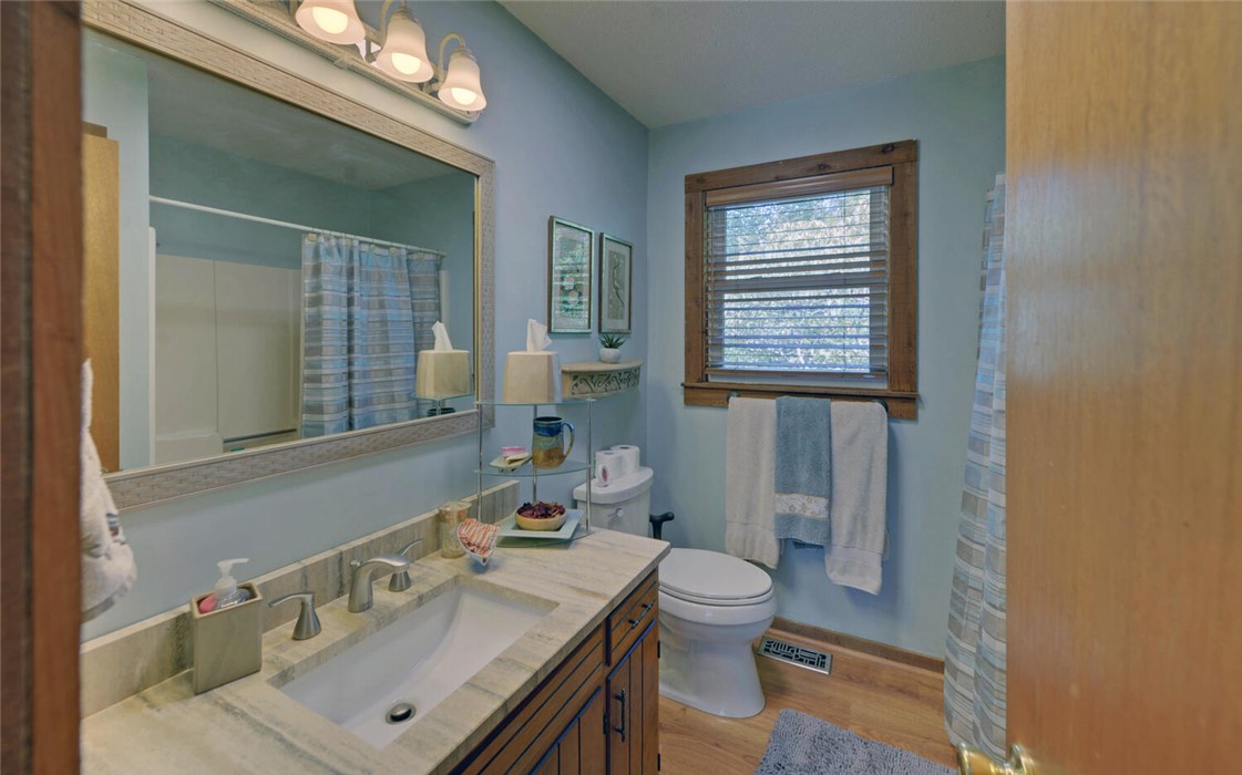 3166 Ridge Road Hartwell, GA 30643 - Photo 17 of 49