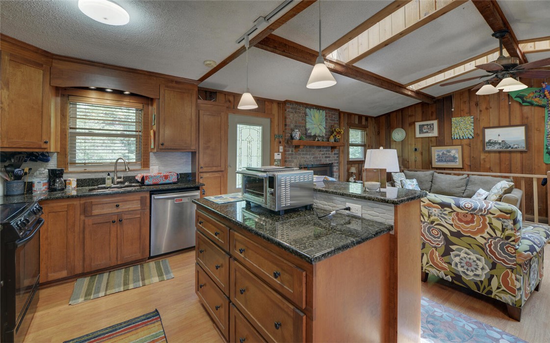 3166 Ridge Road Hartwell, GA 30643 - Photo 9 of 49