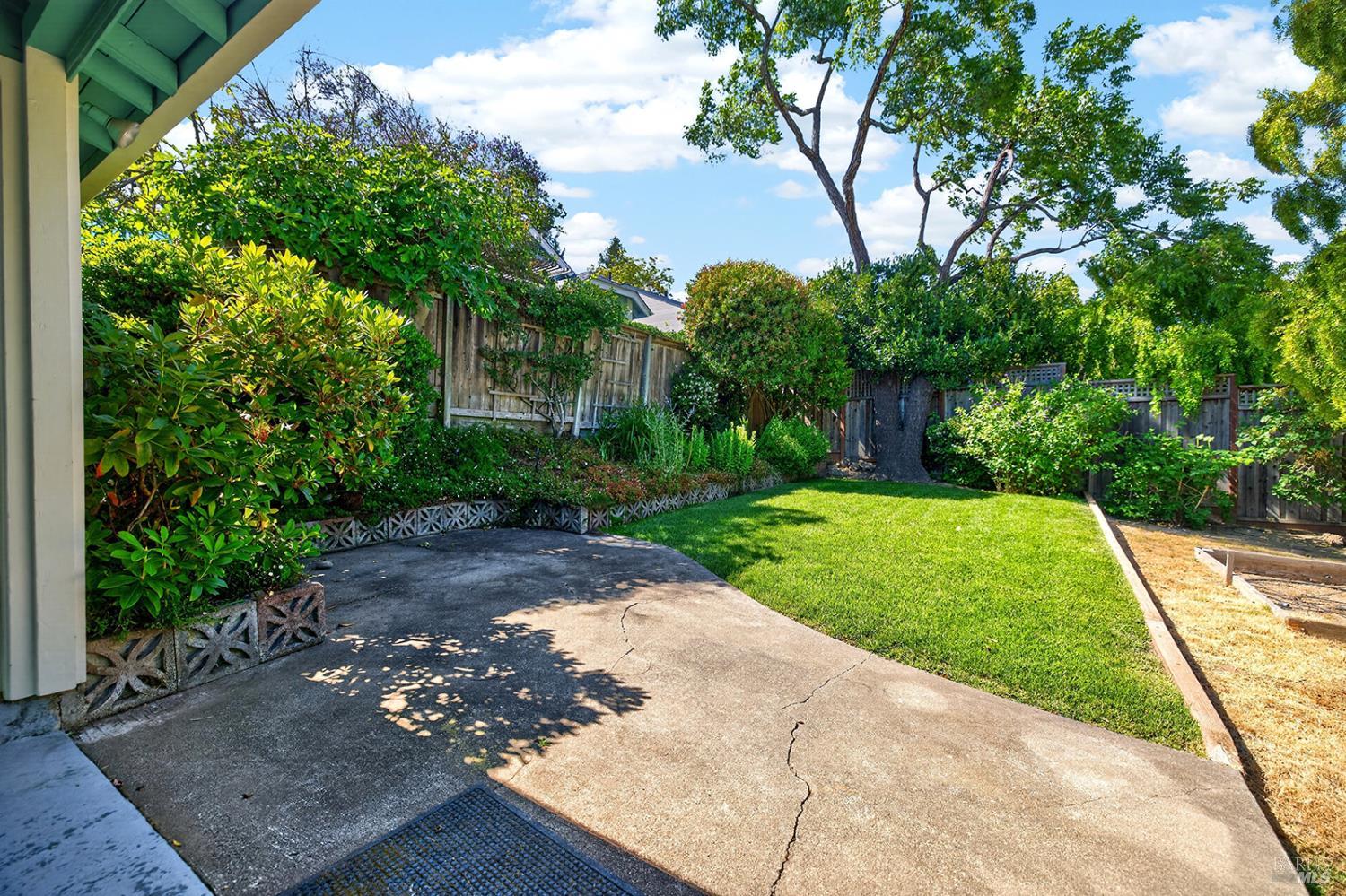 7260 Hayden Avenue Sebastopol, CA 95472 - Photo 6 of 35