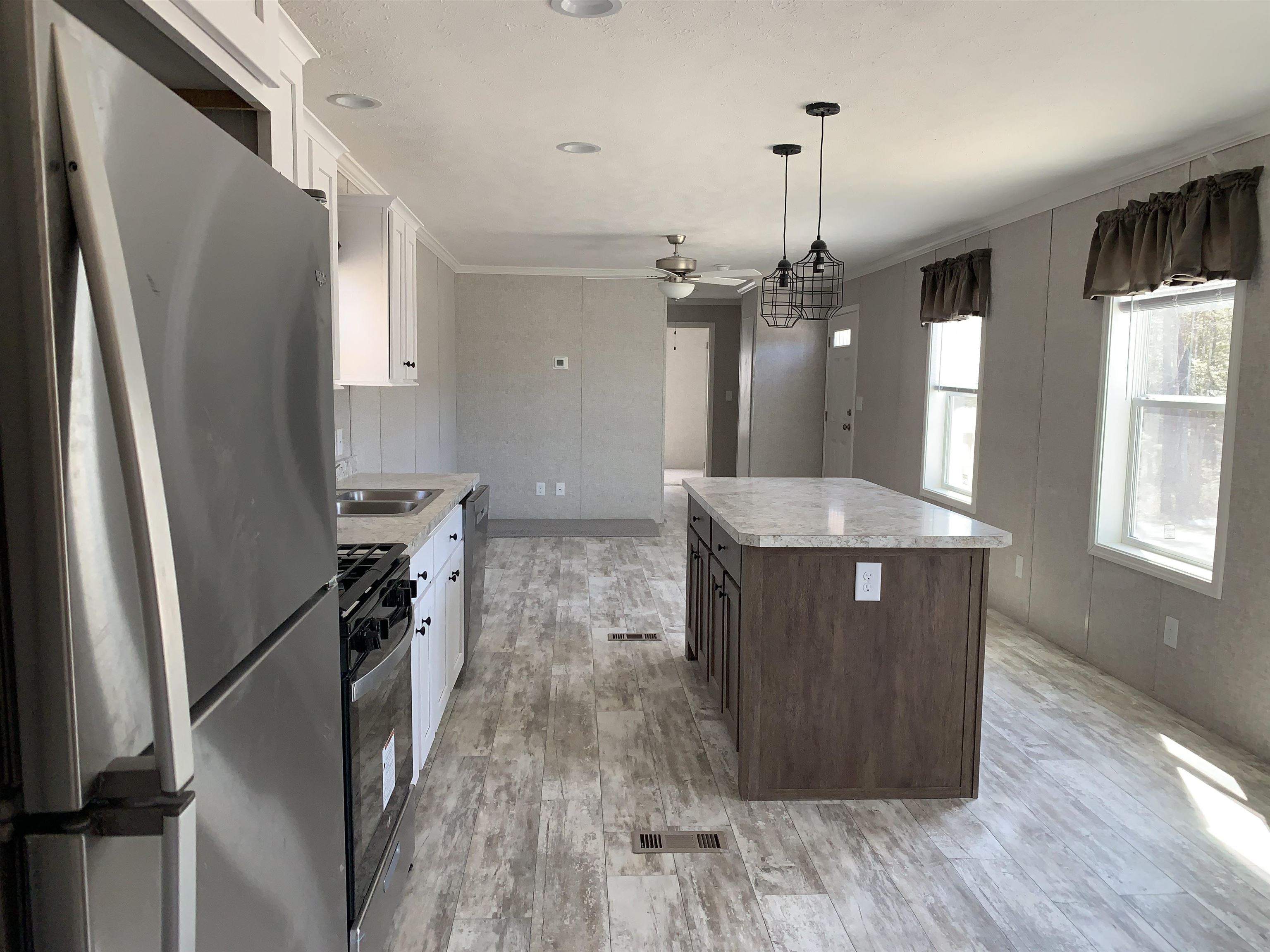 85 Jamey Drive Rochester, NH 03868 - Photo 4 of 14