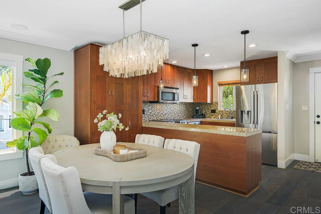 5810 Riley Street, Unit 4 San Diego, CA 92110 - Photo 4 of 25