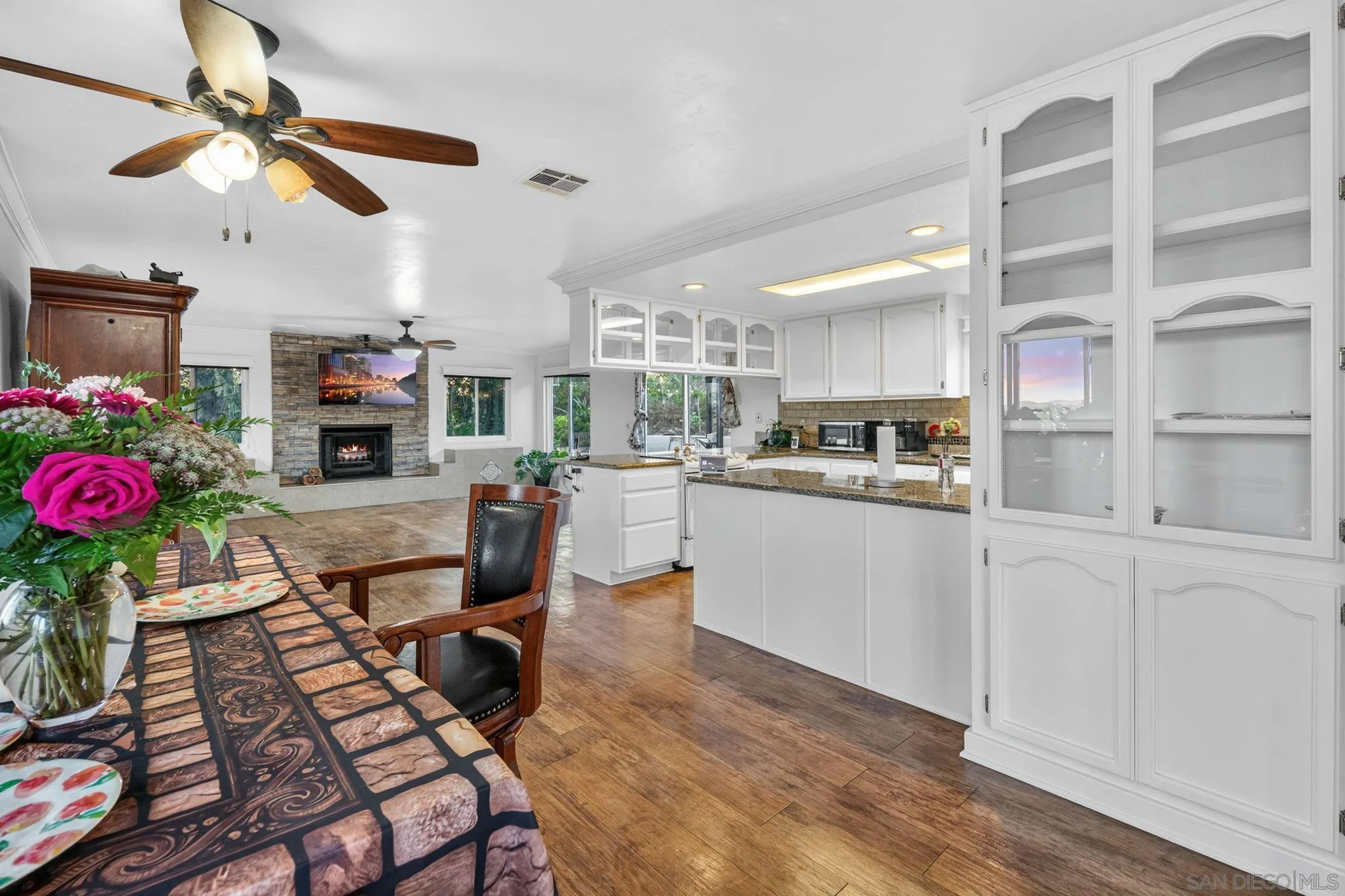 1786 San Pasqual Valley Road Escondido, CA 92027 - Photo 13 of 42