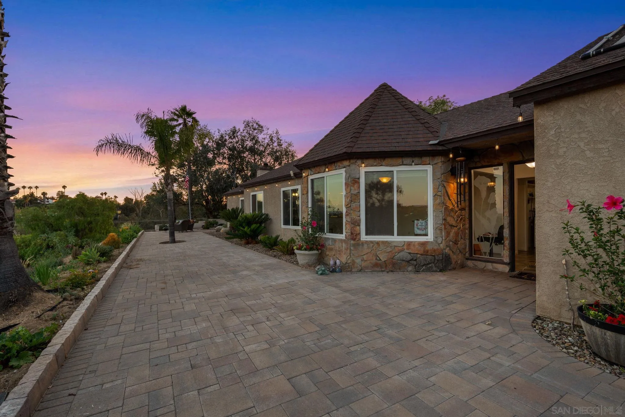 1786 San Pasqual Valley Road Escondido, CA 92027 - Photo 28 of 42