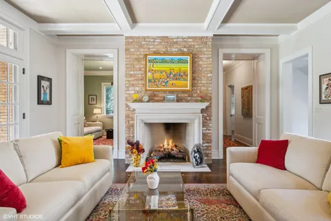 $3,995,000 | 180 Central Avenue, Highland Park, IL 60035