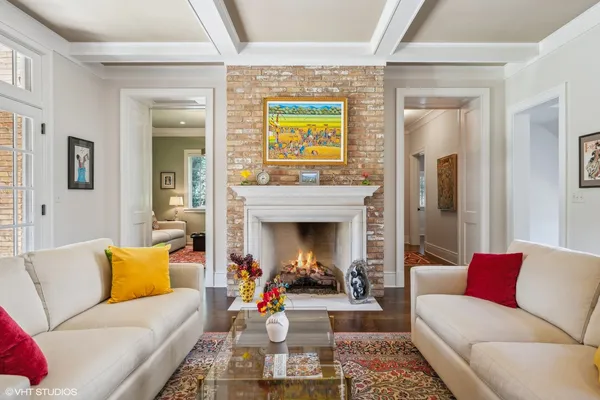 $3,995,000 | 180 Central Avenue, Highland Park, IL 60035