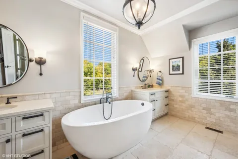 $3,995,000 | 180 Central Avenue, Highland Park, IL 60035