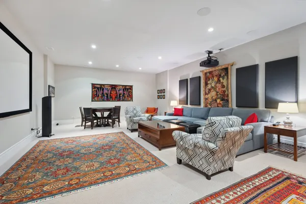 $3,995,000 | 180 Central Avenue, Highland Park, IL 60035