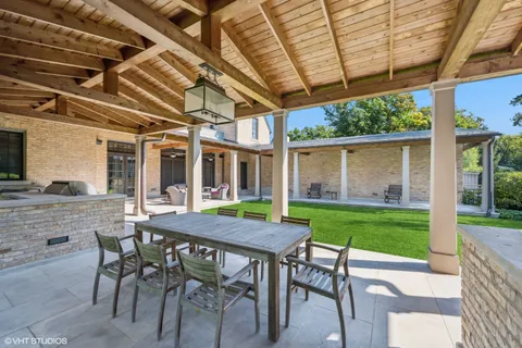 $3,995,000 | 180 Central Avenue, Highland Park, IL 60035