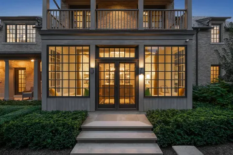 $3,995,000 | 180 Central Avenue, Highland Park, IL 60035