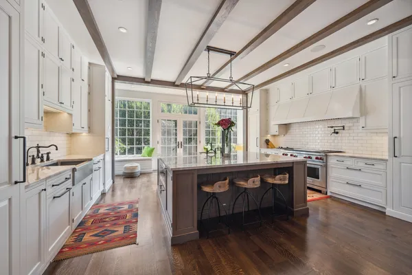 $3,995,000 | 180 Central Avenue, Highland Park, IL 60035
