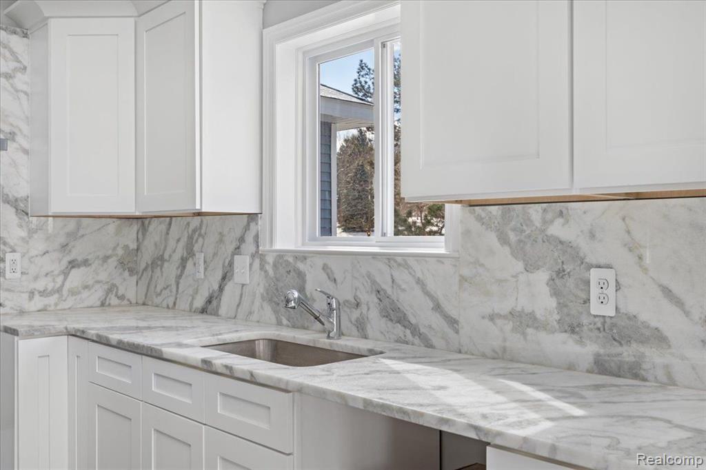 2400 Judah Road Lake Orion, MI 48359 - Photo 21 of 49 Gallery Image 21
