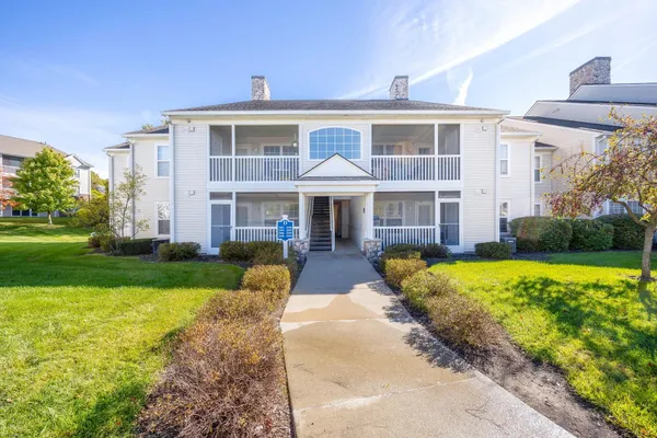 $2,250 | 2688 South Knightsbridge Circle, Ann Arbor, MI 48105