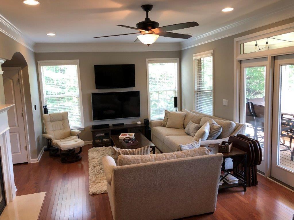 2016 Manchester Way Roswell, GA 30075 - Photo 2 of 18
