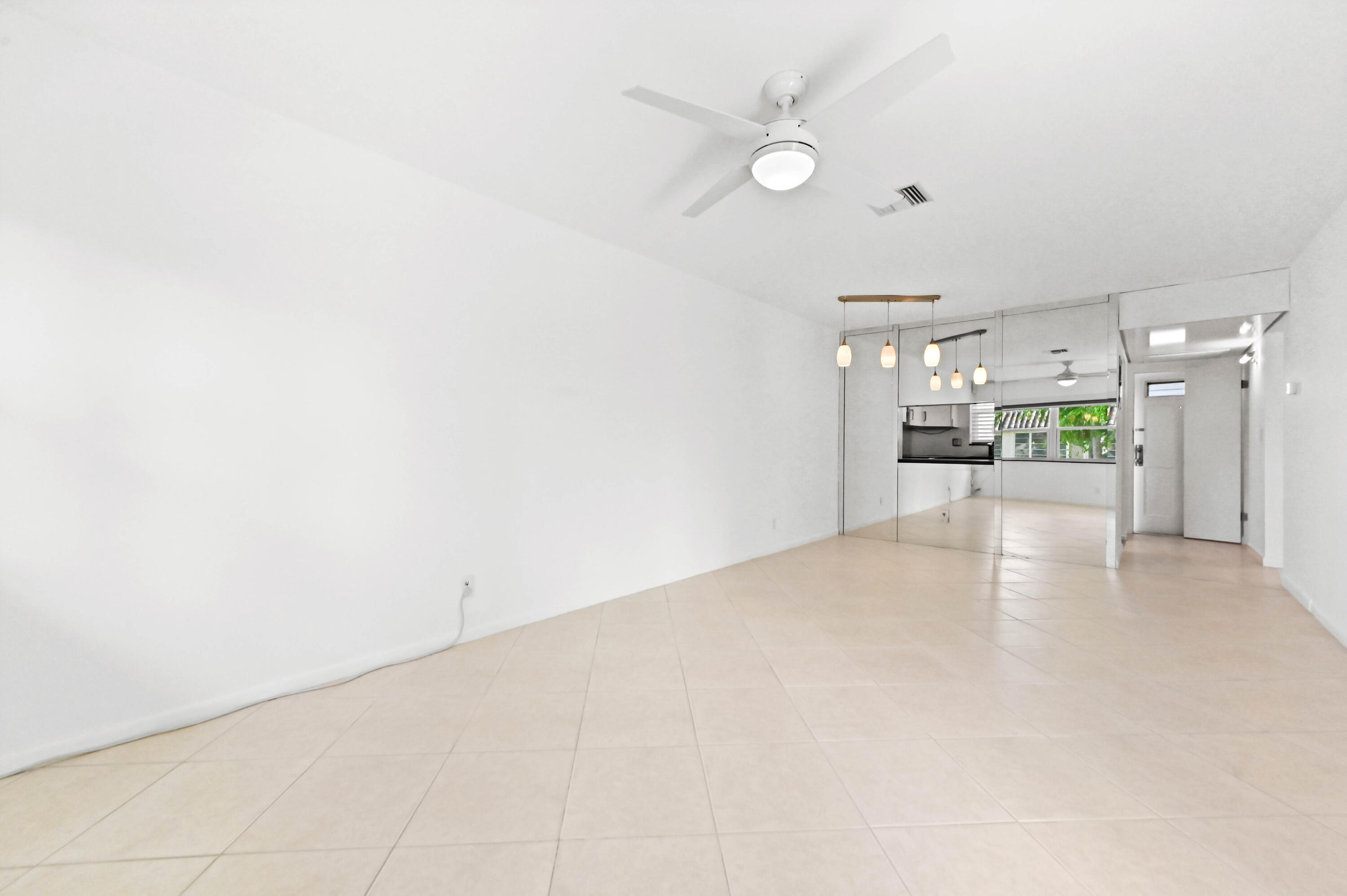 400 Northeast 20th Street, Unit A312 Boca Raton, FL 33431 - Photo 18 of 42 18 Living room 05
