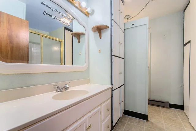 $199,900 | 5544 Wendzel Drive, Coloma, MI 49038