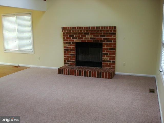 207 Freedom Road Locust Grove, VA 22508 - Photo 9 of 22 Family Room