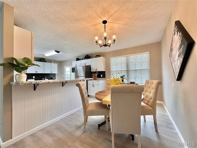 $280,000 | 208 Yorktown Drive, Collinsville, IL 62234