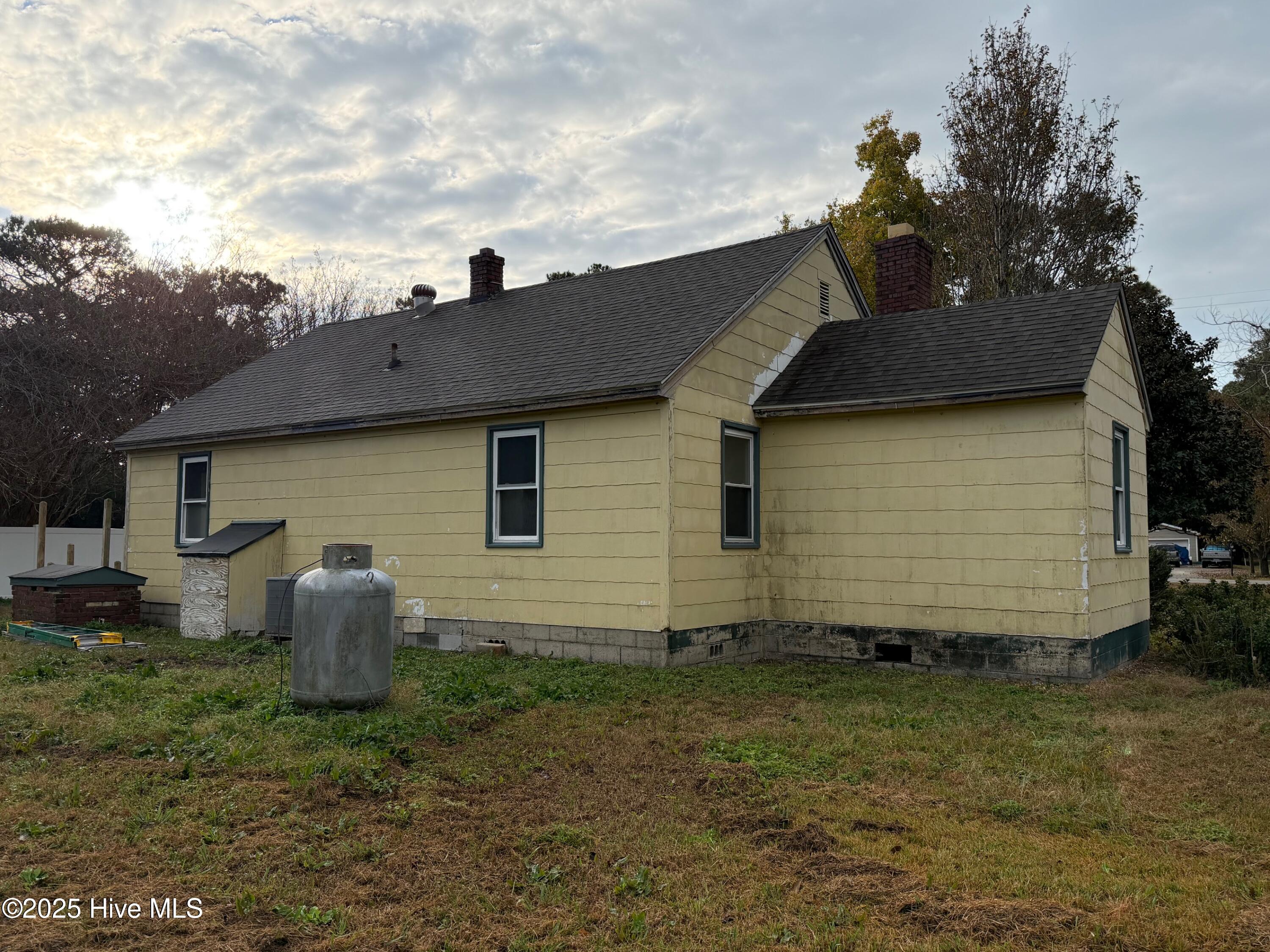 547 Pigott Road Gloucester, NC 28528 - Photo 18 of 18 Rear