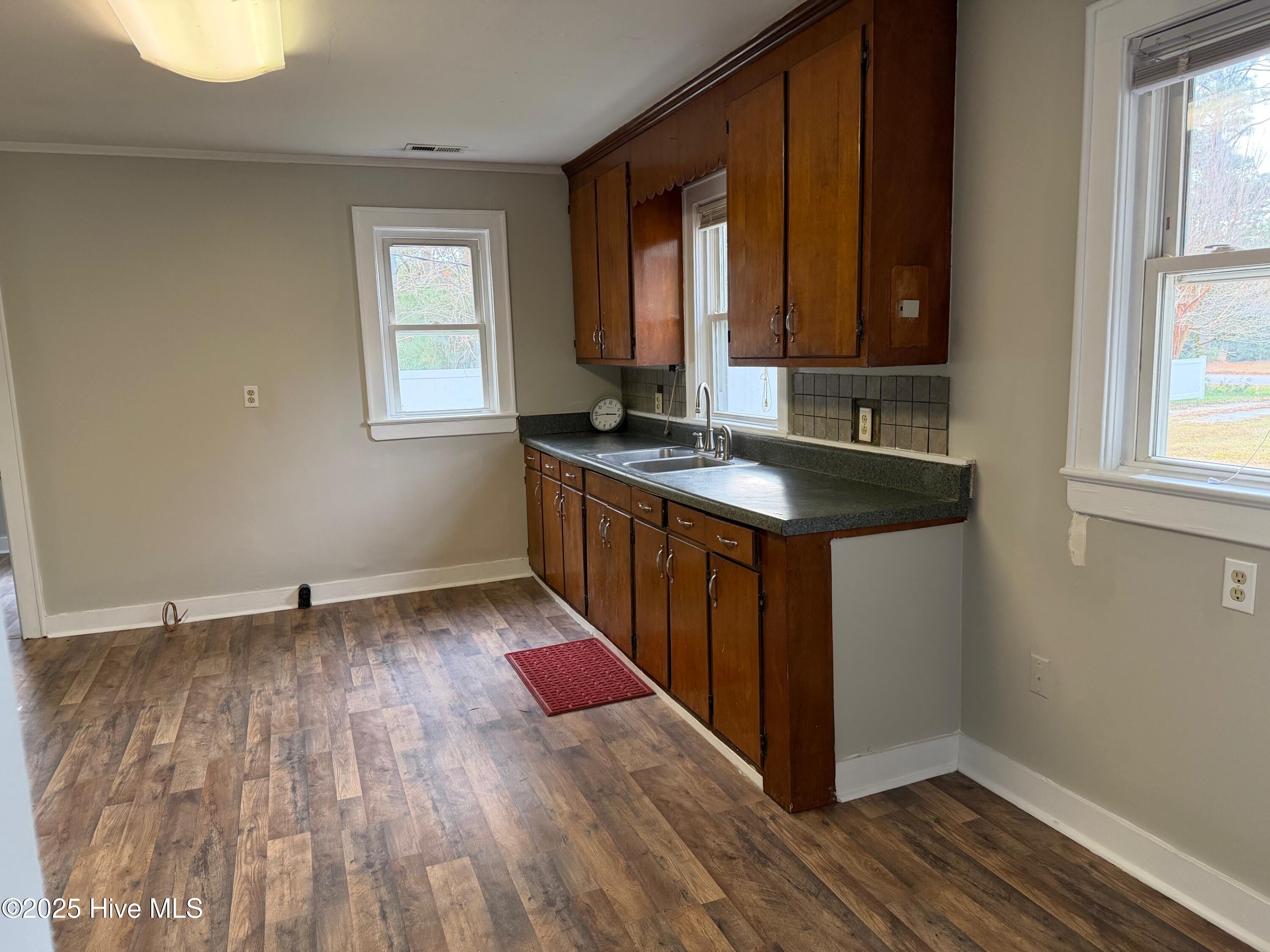 547 Pigott Road Gloucester, NC 28528 - Photo 7 of 18 Kitchen
