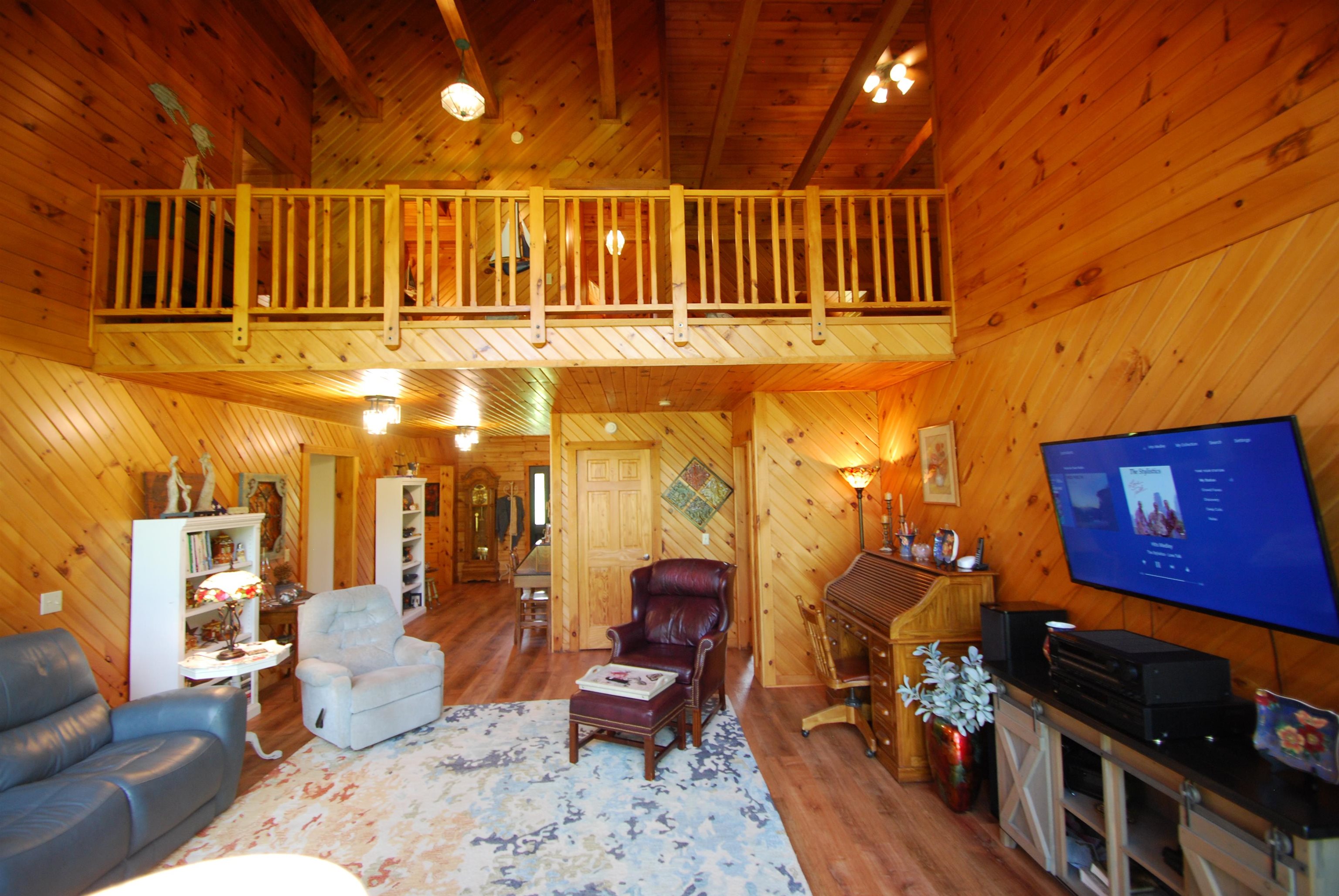 5592 Linksview Way Gladwin, MI 48624 - Photo 25 of 87 1947550-3f08da88-c3c5-4803-bc2f-2c4b3d419cd9.JPG