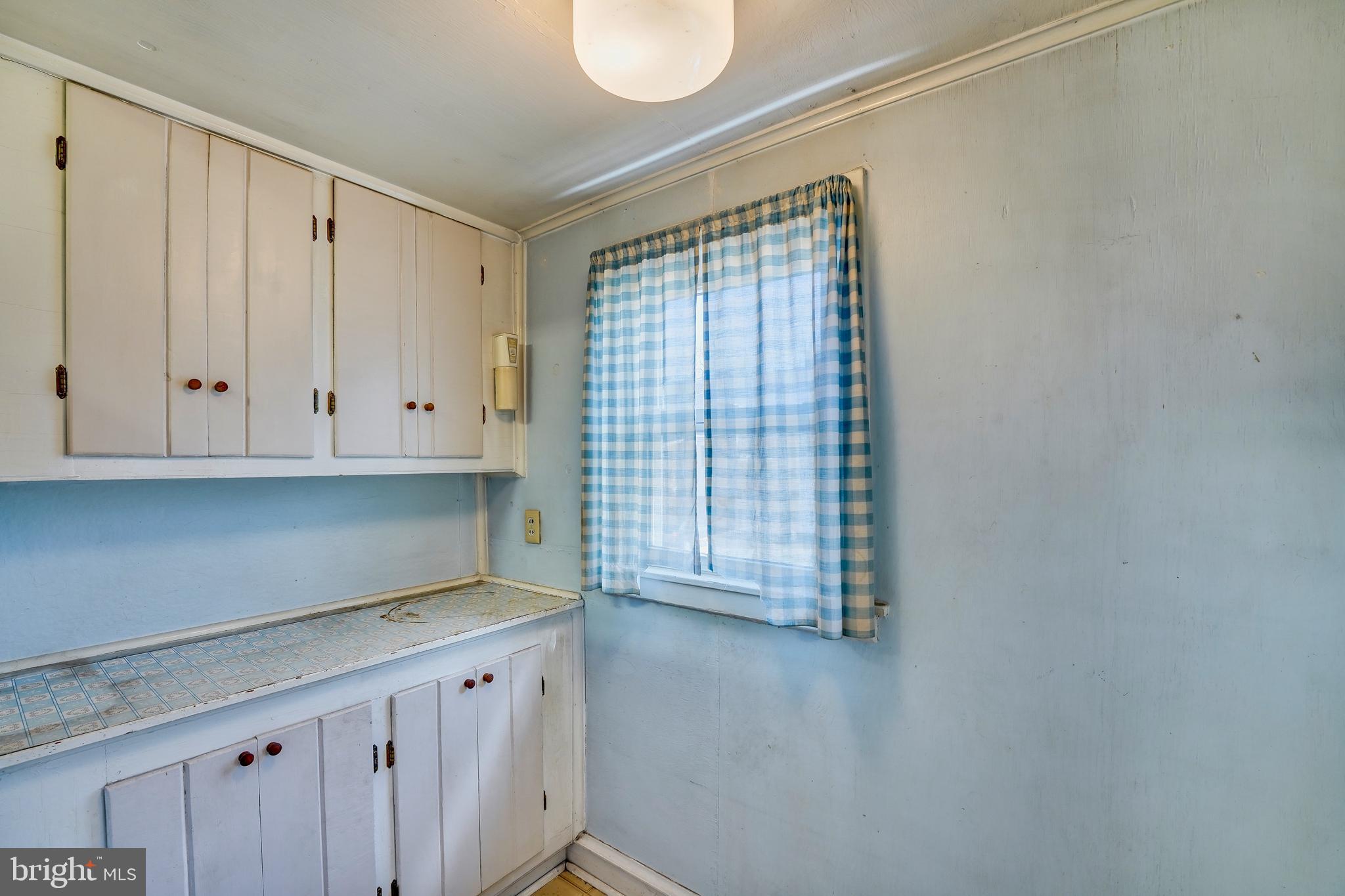 71 North State Road Upper Darby, PA 19082 - Photo 26 of 34