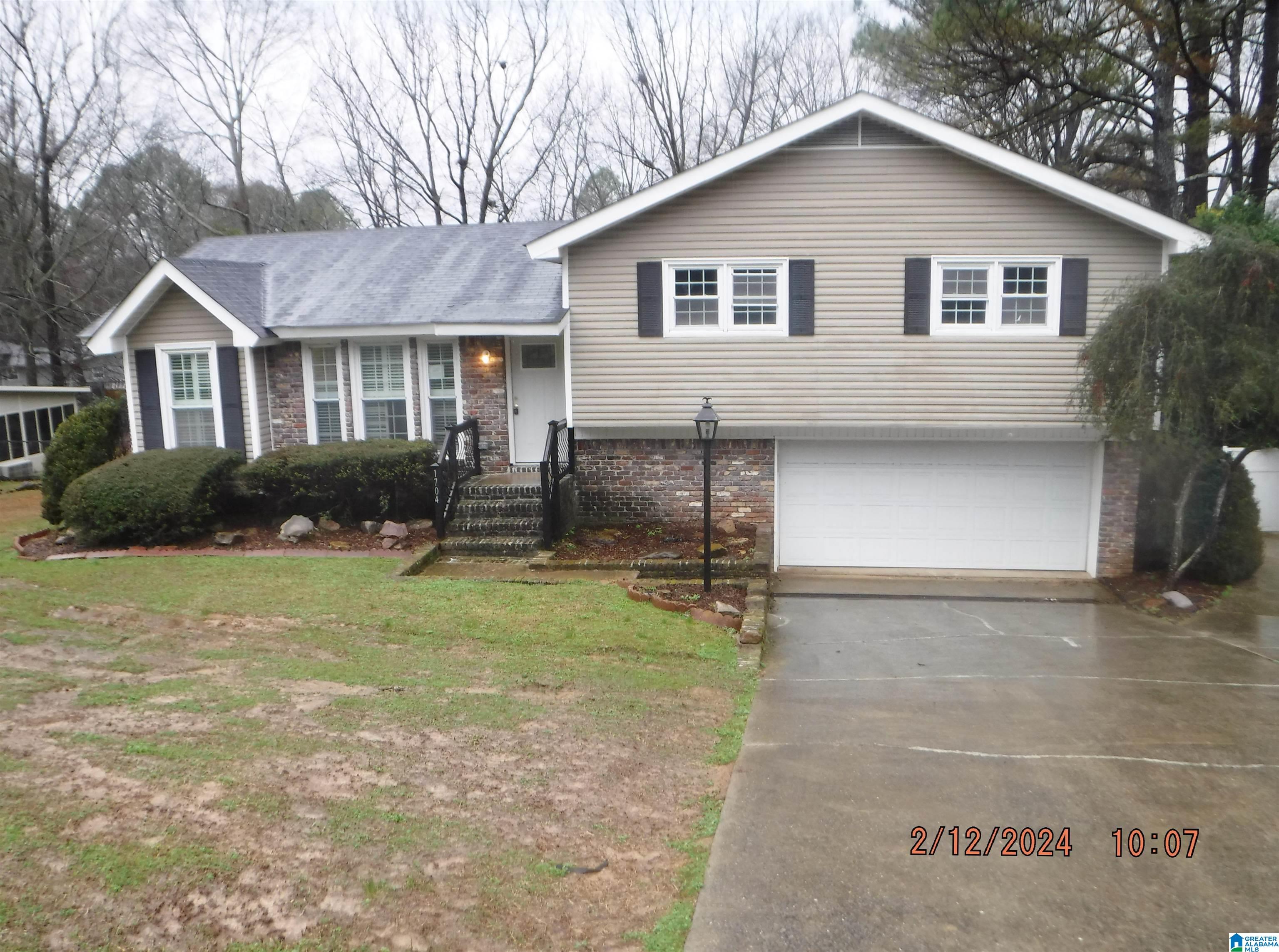 1704 Old Springville Road Birmingham, AL 35215 - Photo 1 of 32